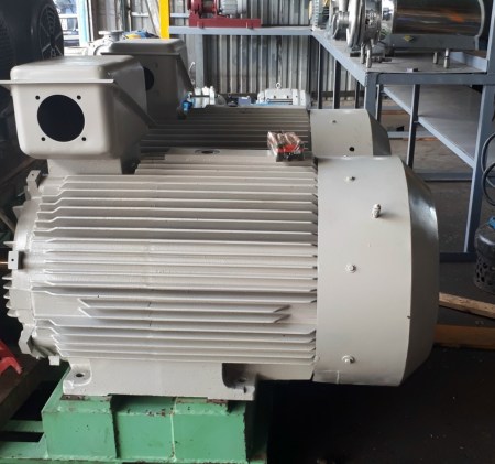 dong-co-dien-132kw