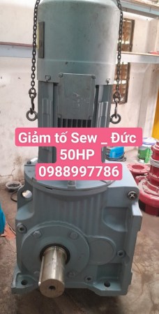 giam-toc-sew-37kw9